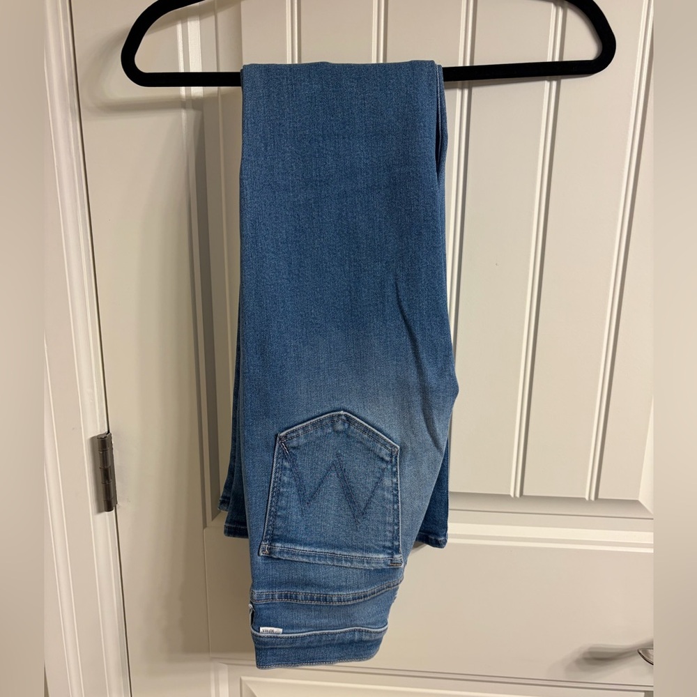 MOTHER The Weekender Blue Jeans
